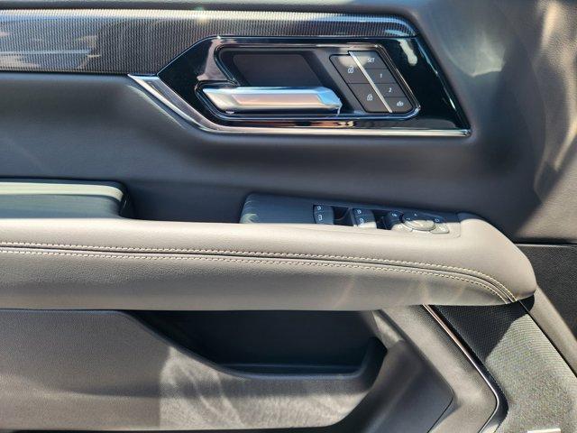new 2025 GMC Yukon car, priced at $74,735