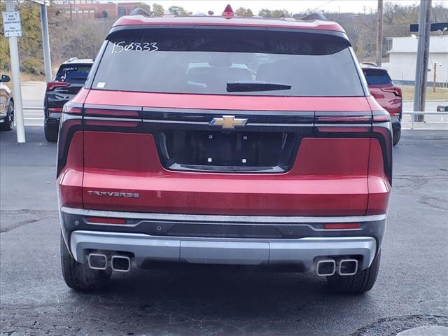 new 2025 Chevrolet Traverse car, priced at $45,490