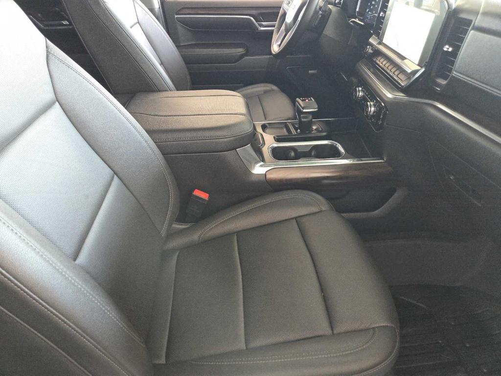 used 2023 GMC Sierra 1500 car, priced at $52,677