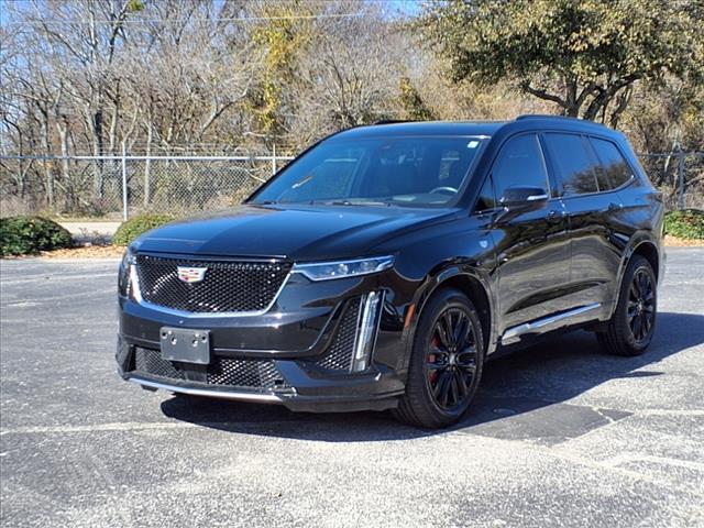 used 2022 Cadillac XT6 car, priced at $41,995