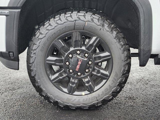 new 2025 GMC Sierra 2500 car, priced at $83,260