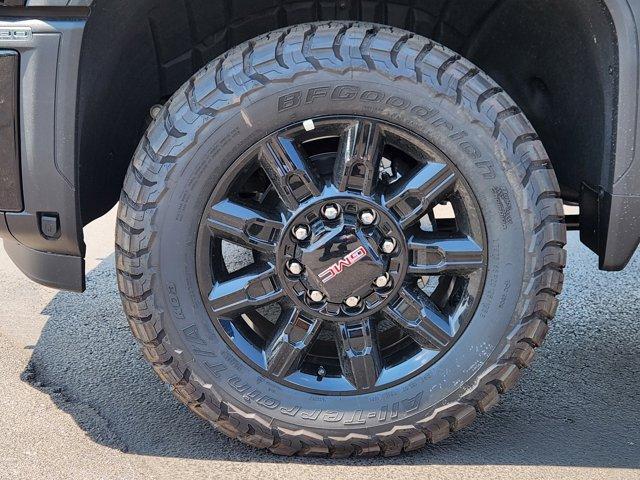 new 2025 GMC Sierra 2500 car, priced at $80,255