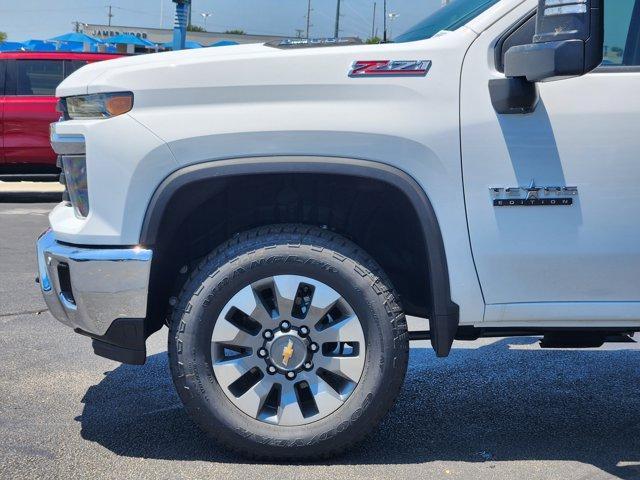 new 2025 Chevrolet Silverado 2500 car, priced at $60,369