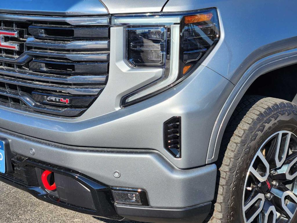 used 2024 GMC Sierra 1500 car, priced at $59,977