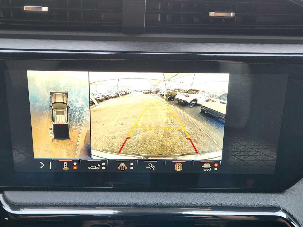 used 2024 GMC Sierra 1500 car, priced at $59,977