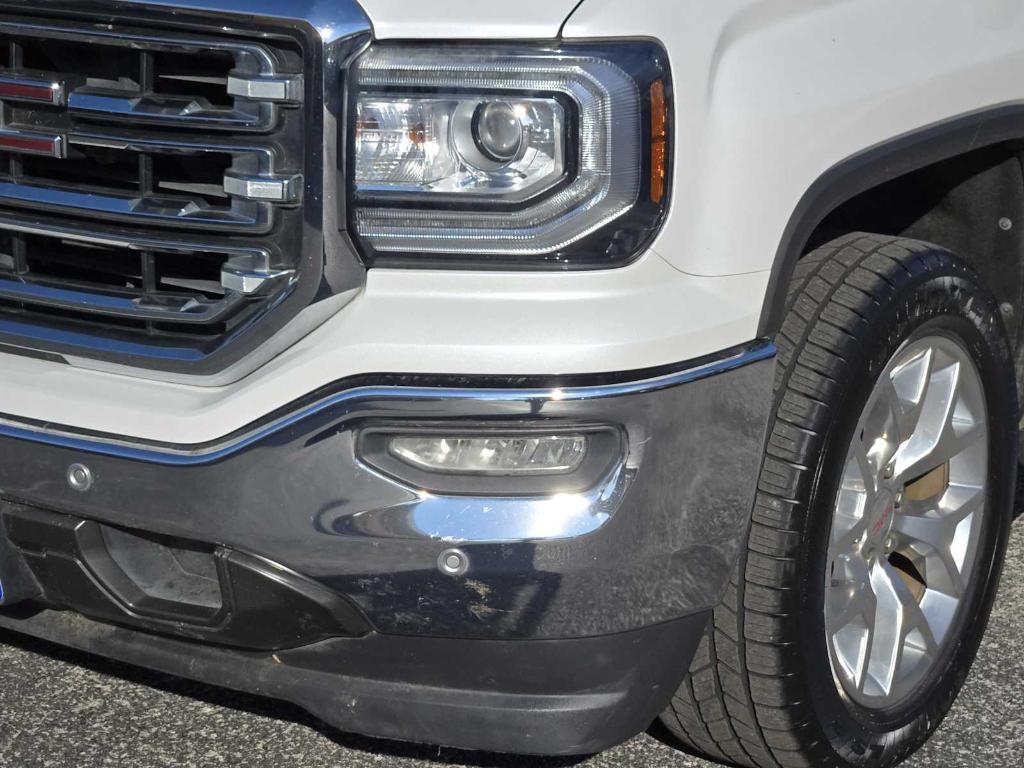 used 2018 GMC Sierra 1500 car, priced at $17,577