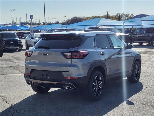 new 2025 Chevrolet TrailBlazer car, priced at $30,380