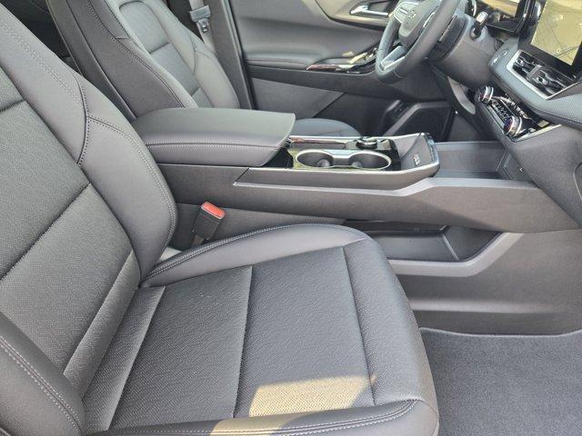 new 2026 Chevrolet Equinox car, priced at $32,085