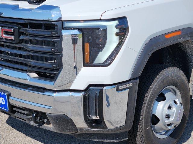 new 2025 GMC Sierra 3500 car, priced at $64,367