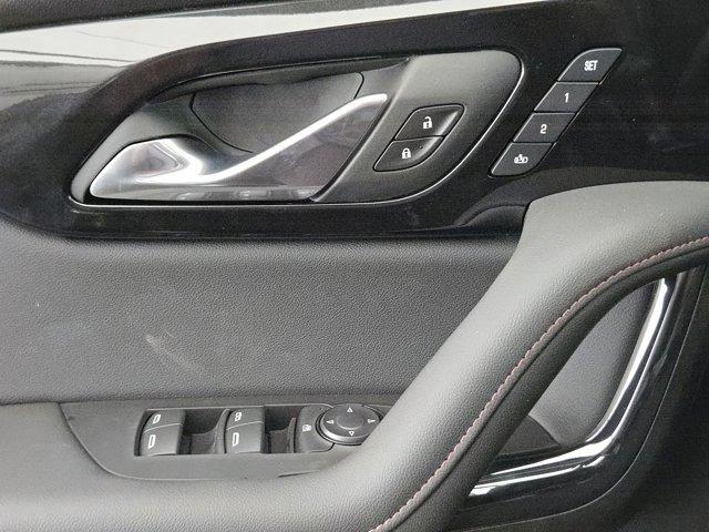 new 2025 Chevrolet Blazer car, priced at $45,015