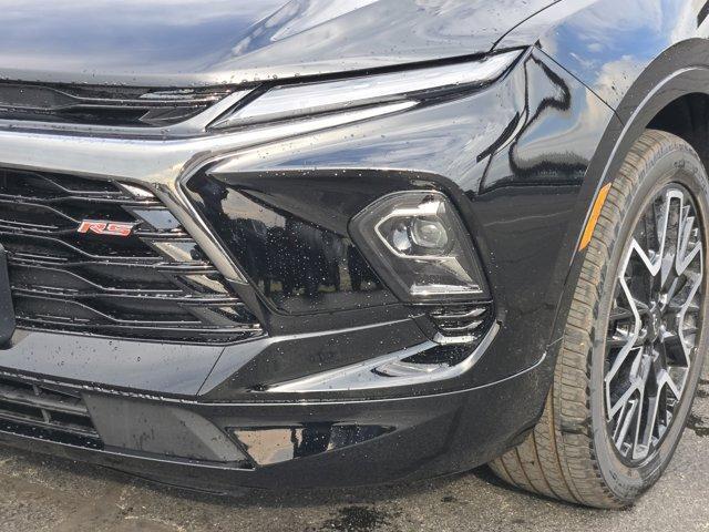 new 2025 Chevrolet Blazer car, priced at $45,015