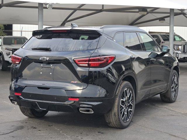 new 2025 Chevrolet Blazer car, priced at $45,015