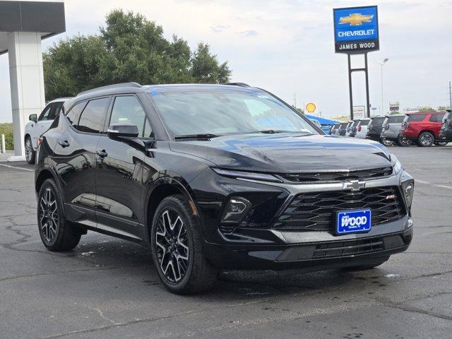 new 2025 Chevrolet Blazer car, priced at $45,015