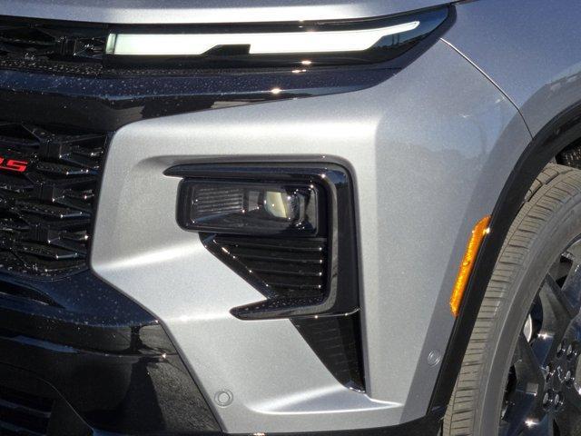 new 2026 Chevrolet Traverse car, priced at $54,746