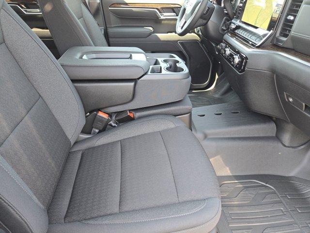 new 2026 GMC Sierra 1500 car, priced at $44,400