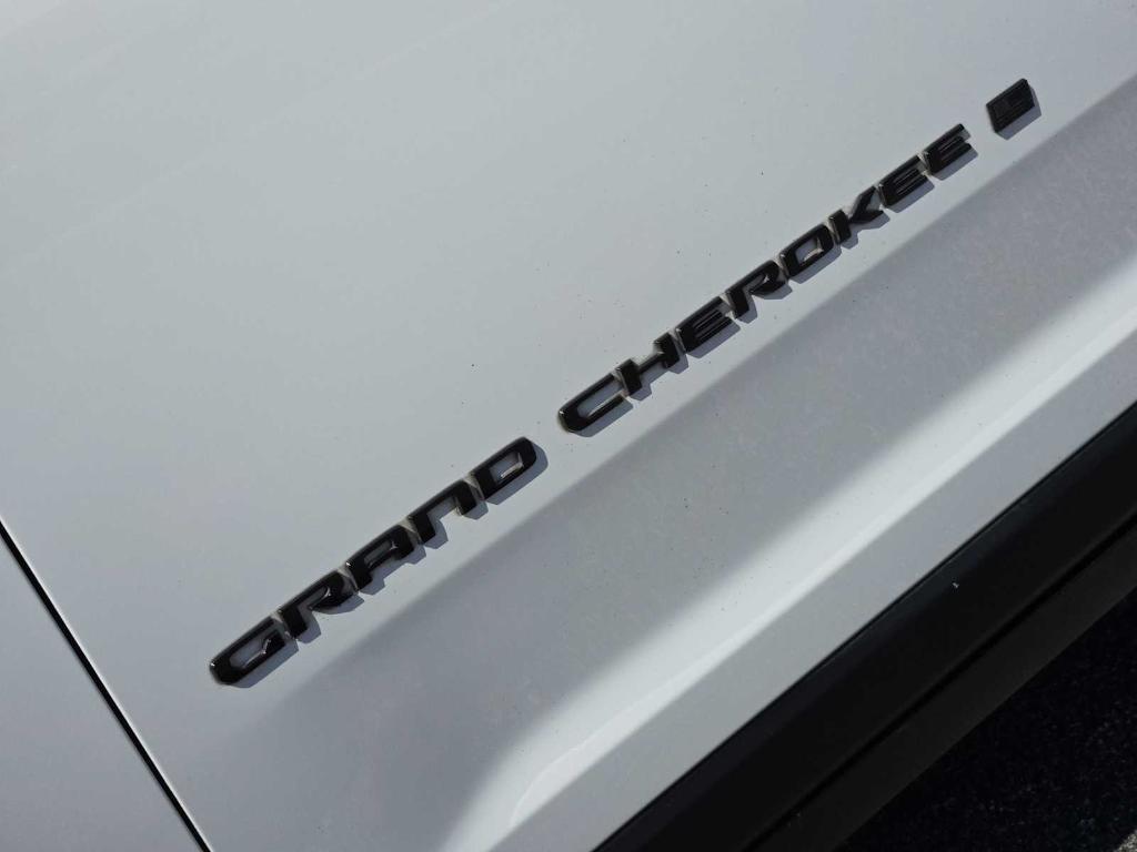 used 2023 Jeep Grand Cherokee car, priced at $31,977