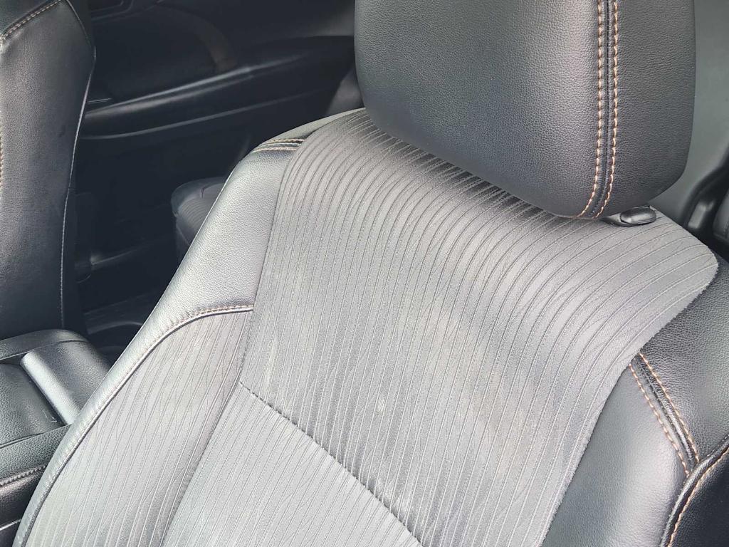 used 2019 Toyota Highlander car, priced at $25,577