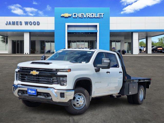 new 2025 Chevrolet Silverado 3500 car, priced at $72,552