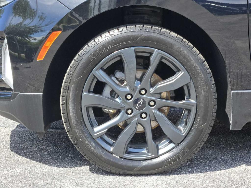 used 2023 Chevrolet Equinox car, priced at $26,977