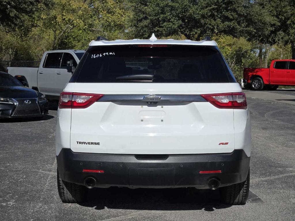 used 2021 Chevrolet Traverse car, priced at $17,977