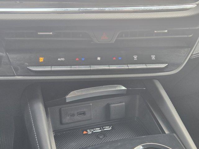 new 2025 Buick Envision car, priced at $34,440