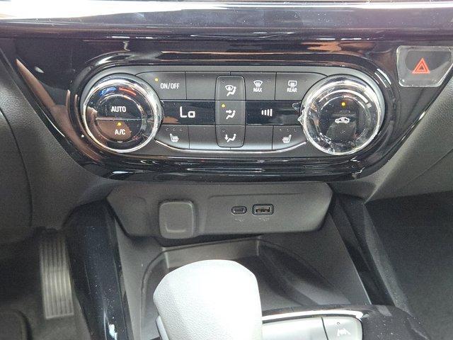 new 2025 Chevrolet Trax car, priced at $27,085