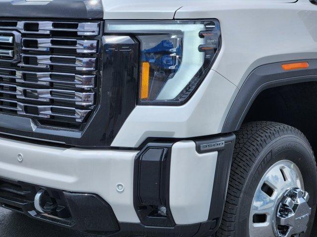 new 2025 GMC Sierra 3500 car, priced at $98,584