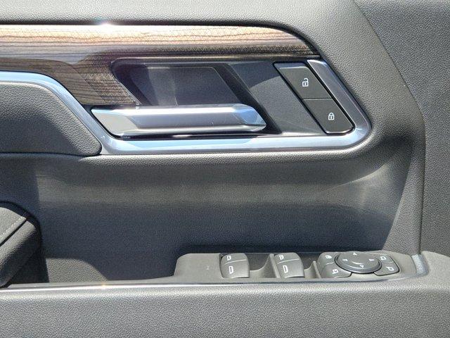 new 2025 Chevrolet Silverado 2500 car, priced at $72,100