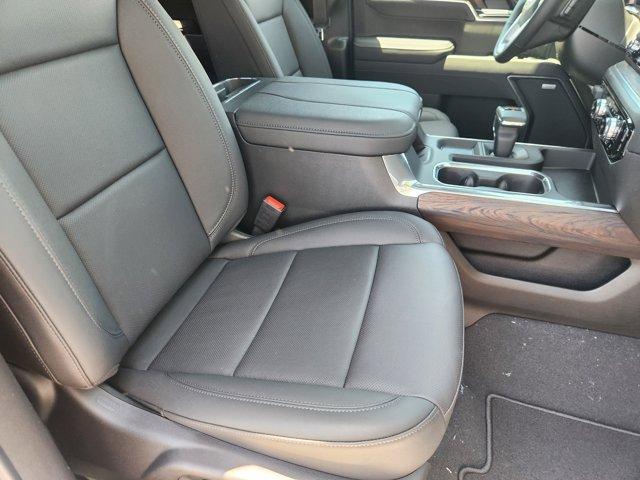 new 2025 GMC Sierra 1500 car, priced at $56,330