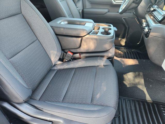 new 2025 GMC Sierra 1500 car, priced at $46,940