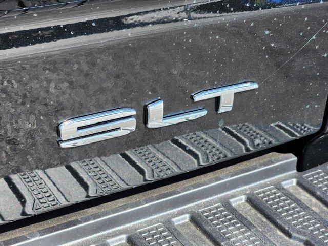 new 2025 GMC Sierra 1500 car, priced at $58,020