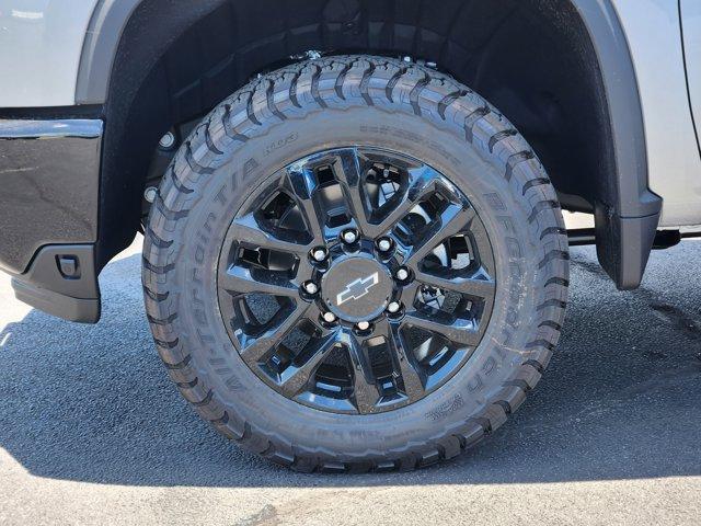 new 2025 Chevrolet Silverado 3500 car, priced at $74,655