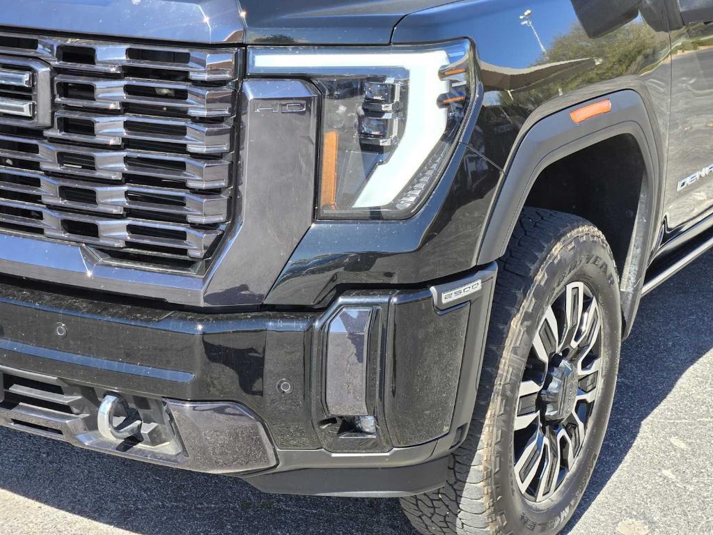 used 2024 GMC Sierra 2500 car, priced at $83,977