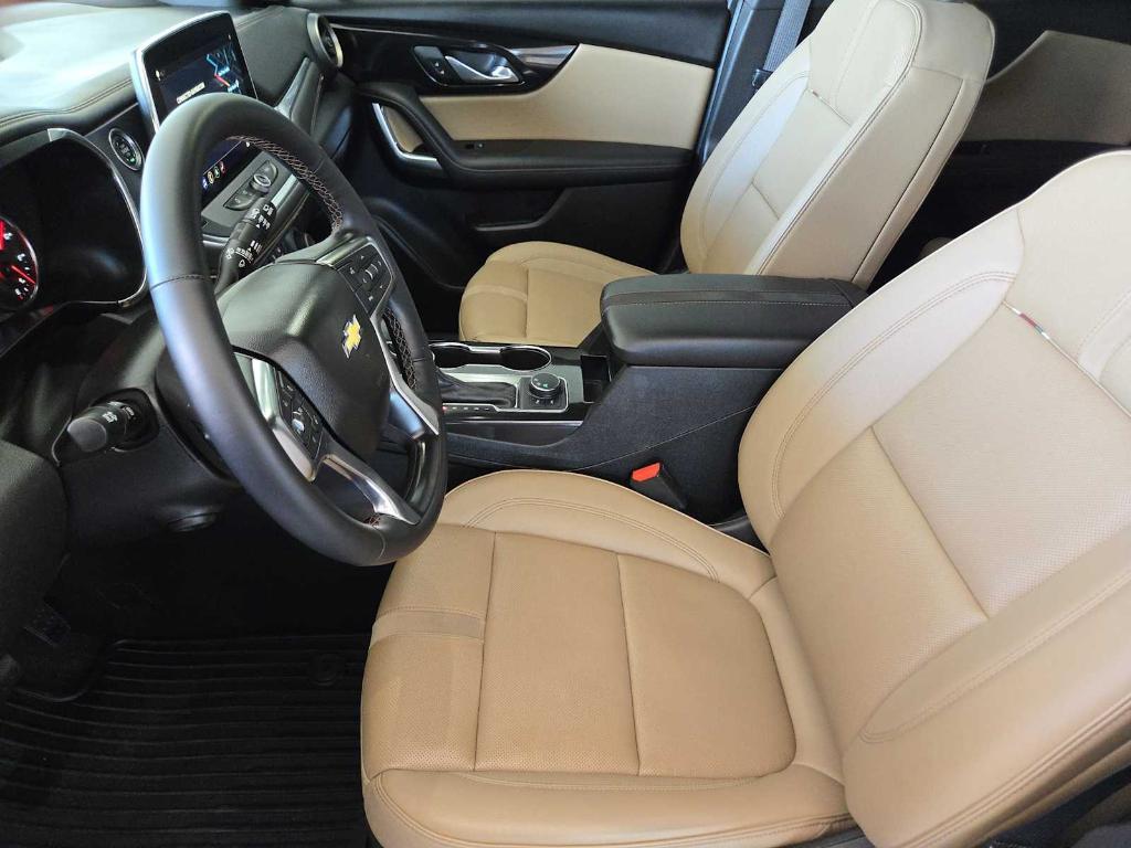 used 2024 Chevrolet Blazer car, priced at $38,995