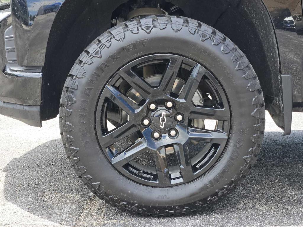 used 2021 Chevrolet Silverado 1500 car, priced at $37,577