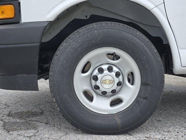 new 2025 Chevrolet Express 2500 car, priced at $48,492