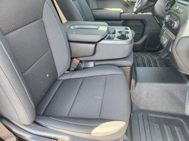 new 2025 Chevrolet Silverado 1500 car, priced at $31,615