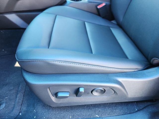 new 2025 Chevrolet Colorado car, priced at $40,060