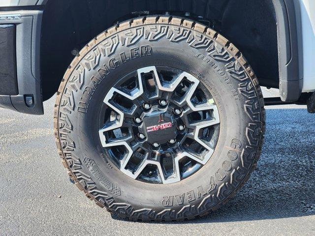 new 2025 GMC Sierra 2500 car, priced at $90,585