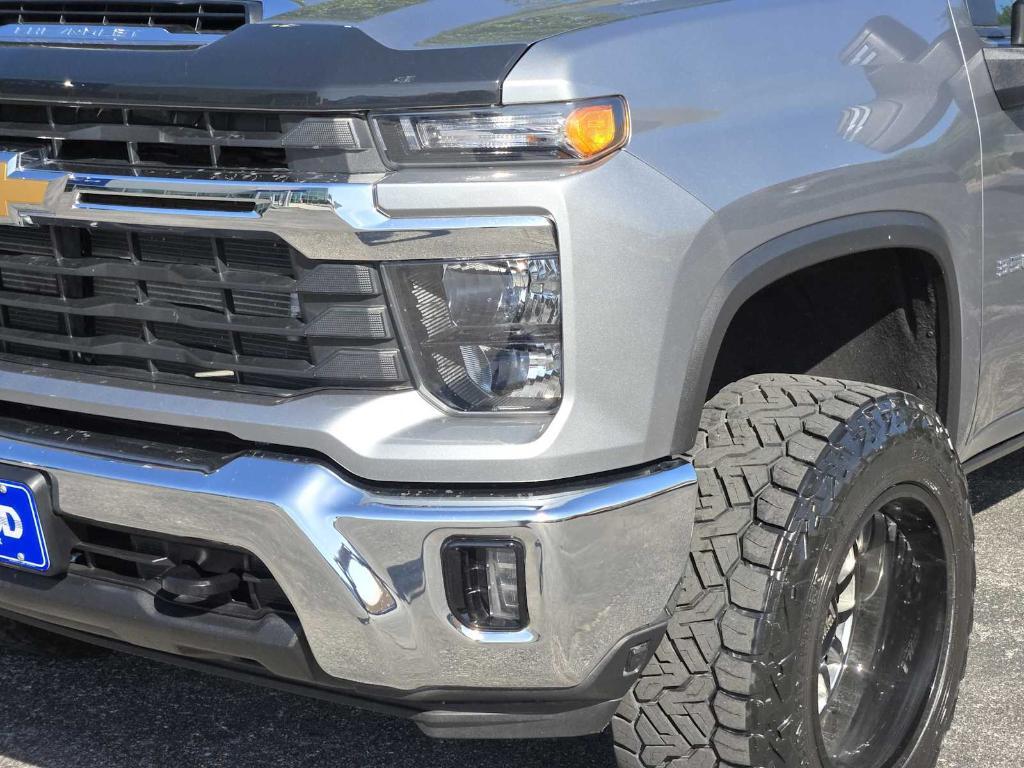 used 2024 Chevrolet Silverado 3500 car, priced at $65,977