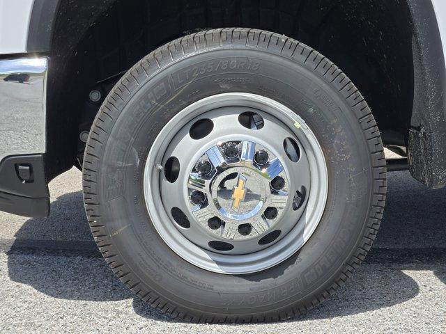 new 2025 Chevrolet Silverado 3500 car, priced at $72,662