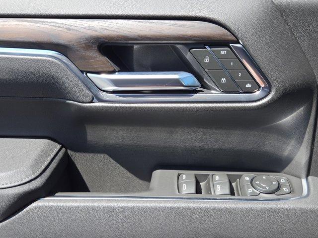 new 2025 GMC Sierra 1500 car, priced at $57,525