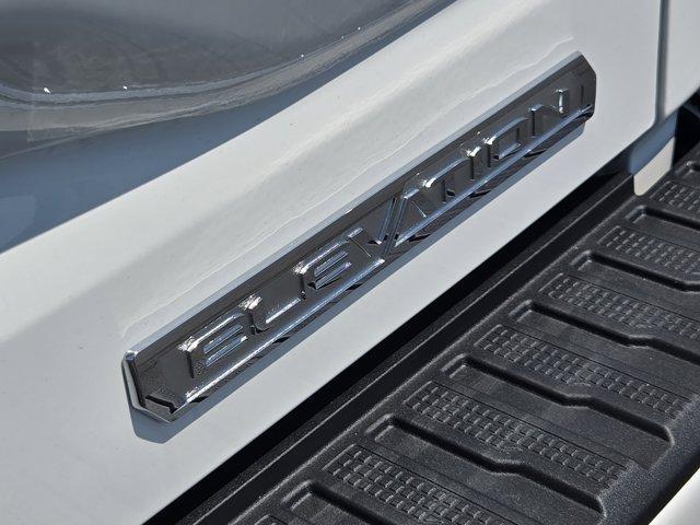 new 2026 GMC Sierra 1500 car, priced at $43,655