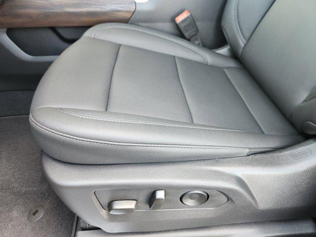 new 2025 GMC Sierra 1500 car, priced at $58,020