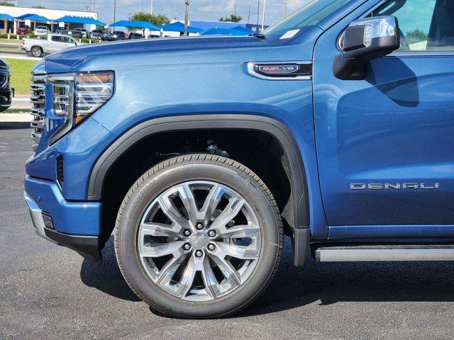 new 2025 GMC Sierra 1500 car, priced at $68,895