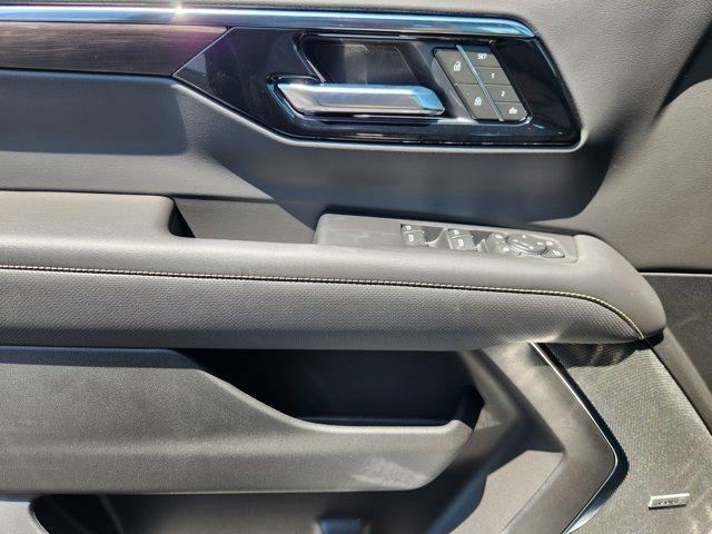 new 2025 Chevrolet Suburban car, priced at $81,982