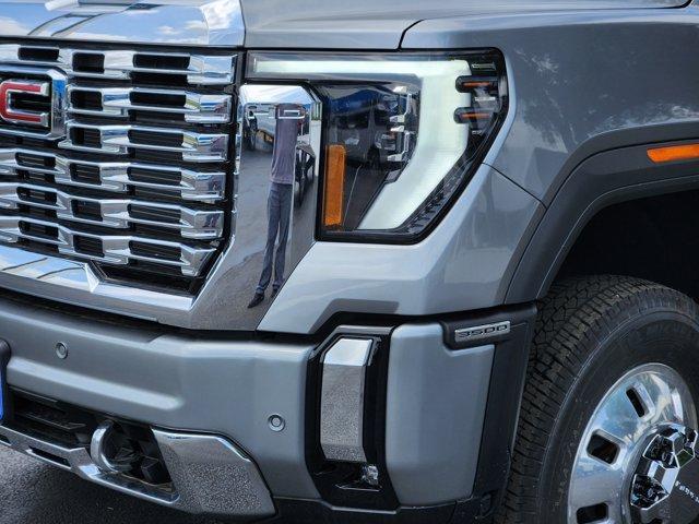 new 2025 GMC Sierra 3500 car, priced at $88,285