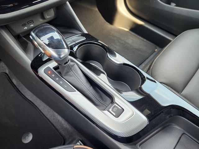 new 2025 Buick Envista car, priced at $30,411