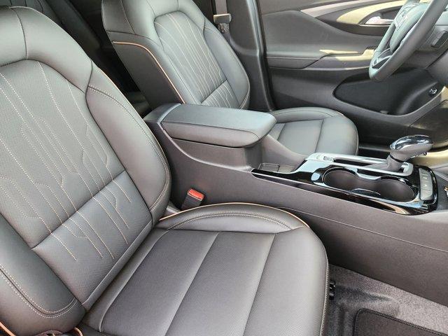 new 2025 Buick Envista car, priced at $30,411