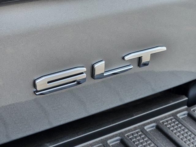new 2025 GMC Sierra 1500 car, priced at $58,020